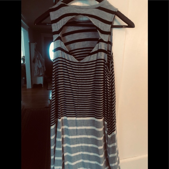 American Eagle dress - Picture 2 of 3